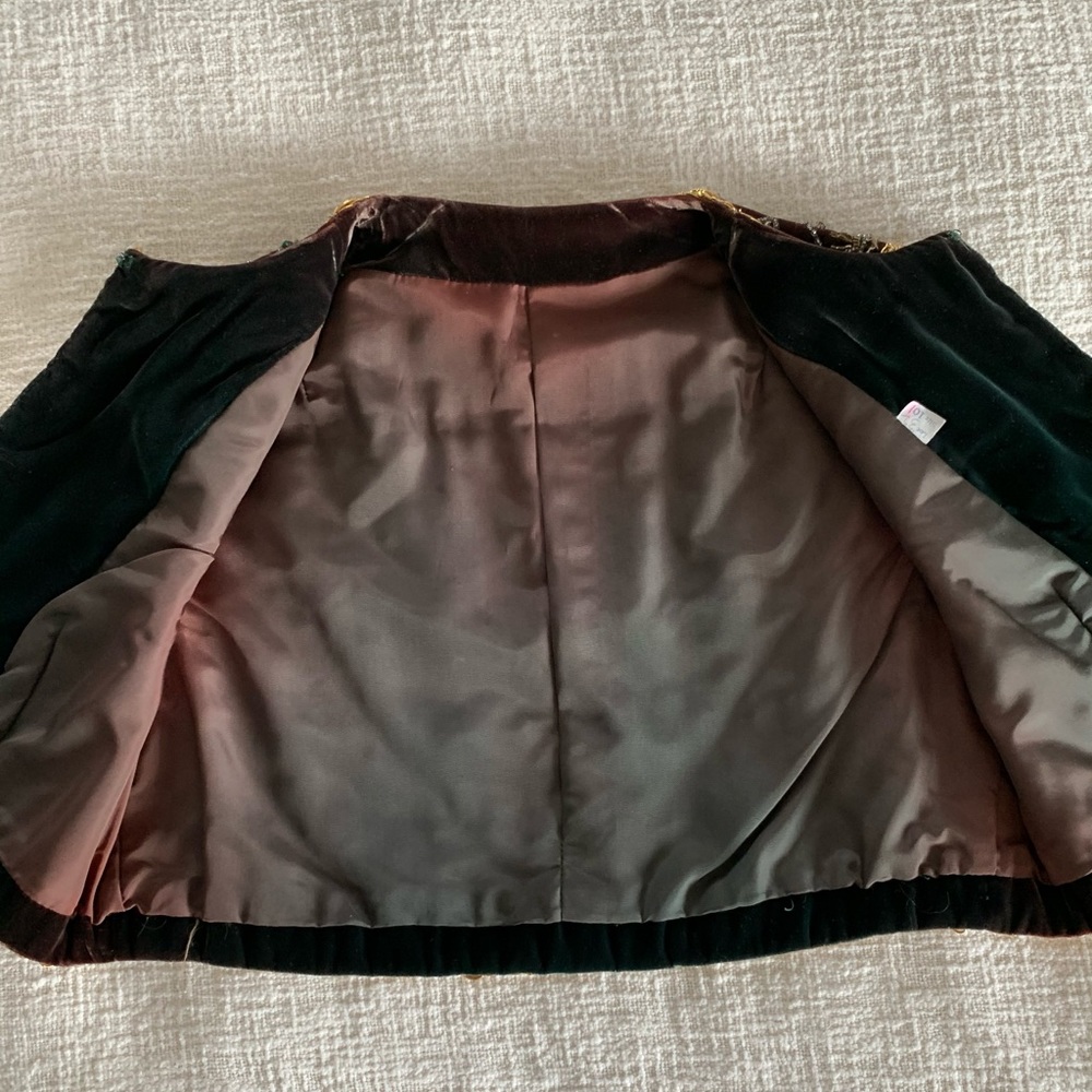Vintage 60s green velvet & crystal crop vest - Picture 8 of 9